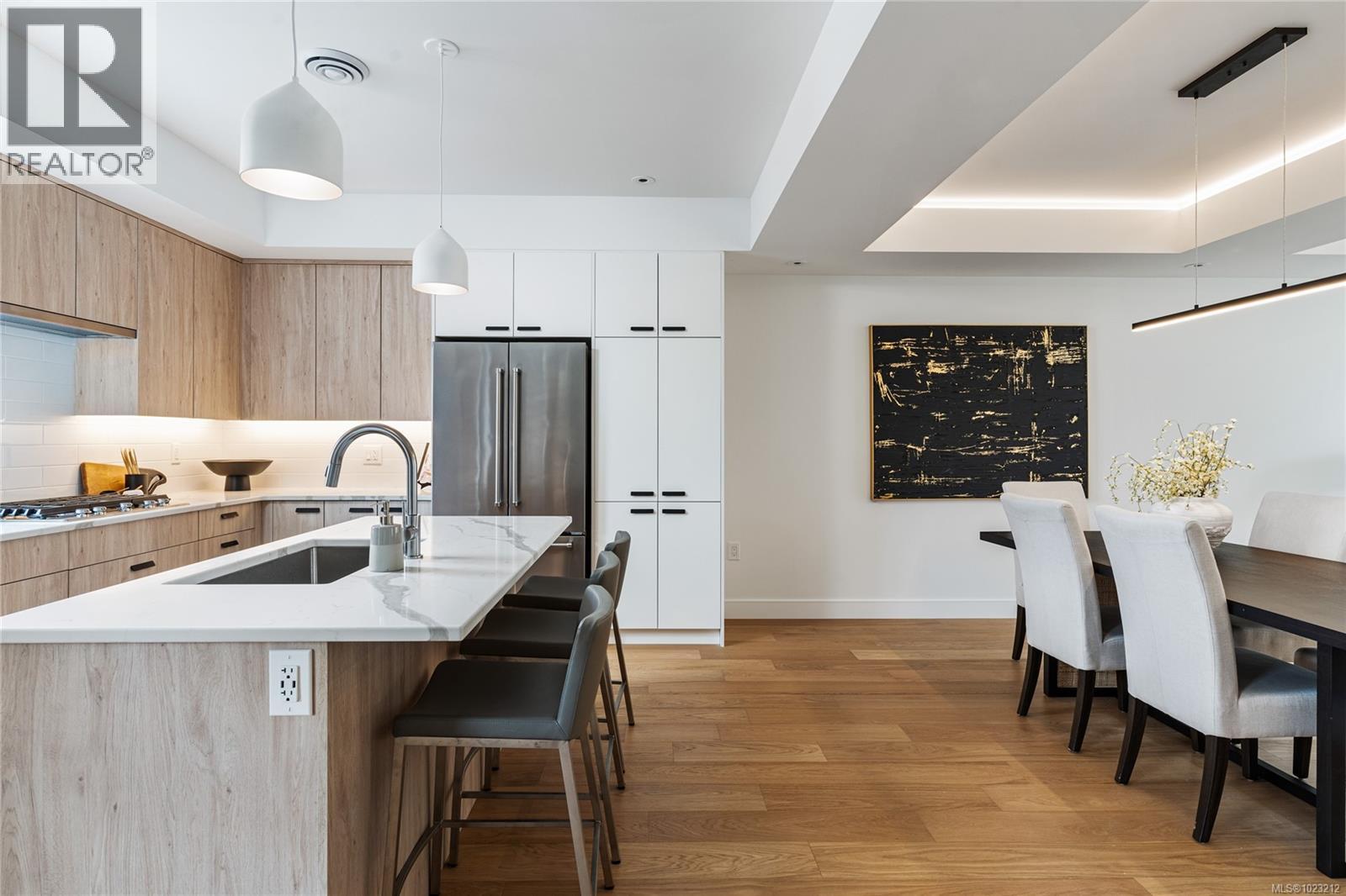 10 4253 Dieppe Road, Saanich