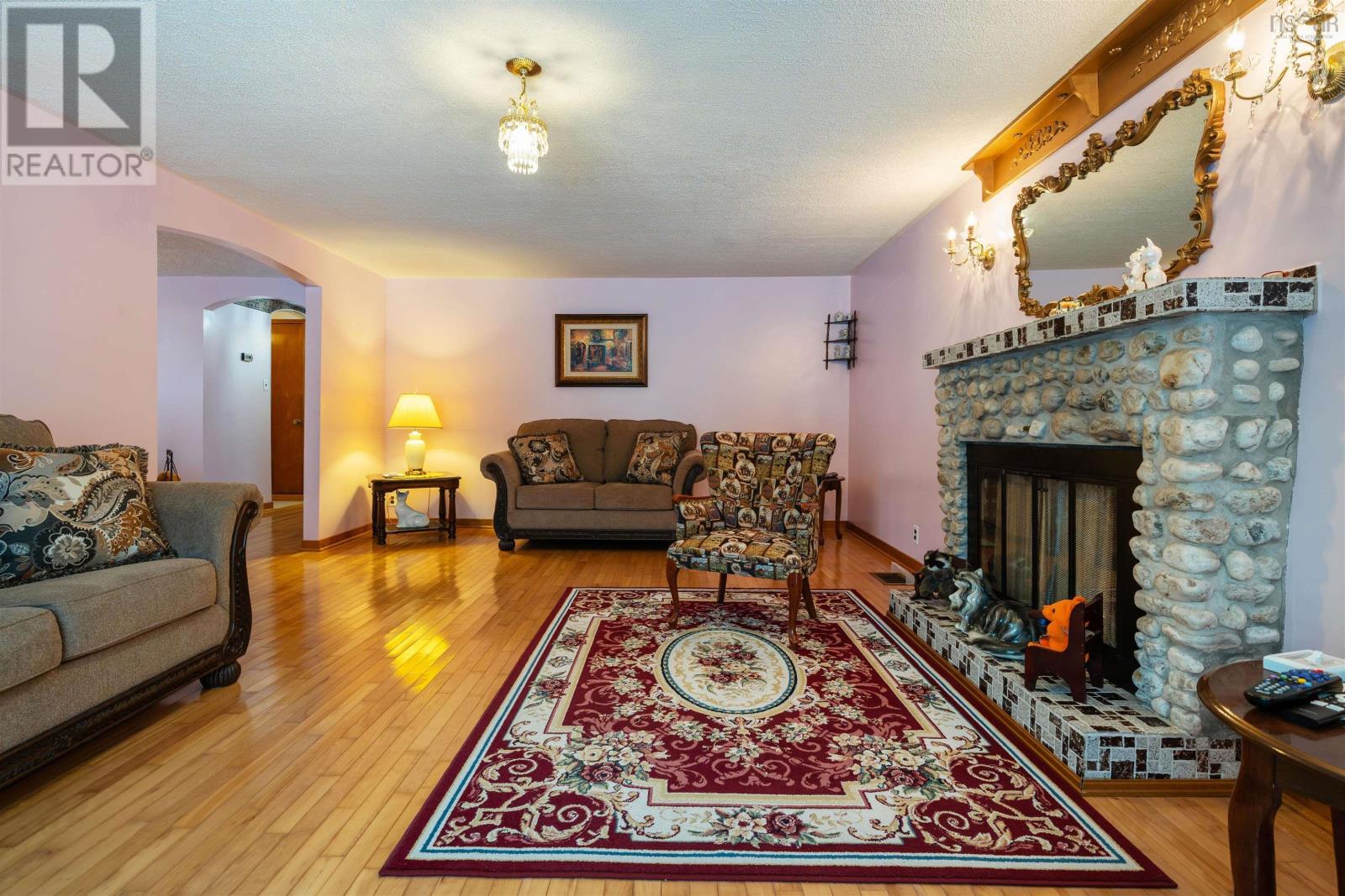 Property 17 of 49 of 417 MacKenzie Road