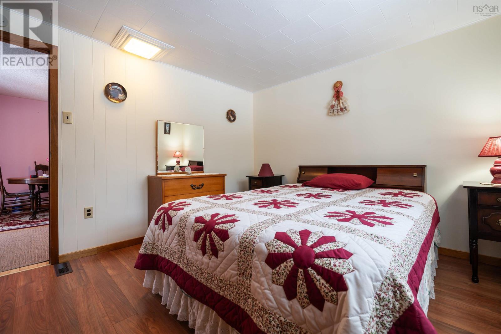 Property 18 of 49 of 417 MacKenzie Road