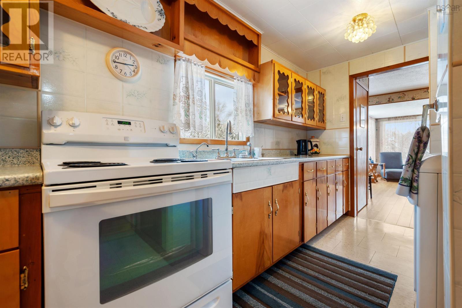 Property 24 of 49 of 417 MacKenzie Road