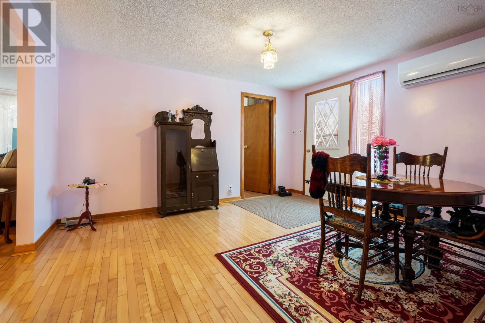 Property 14 of 49 of 417 MacKenzie Road