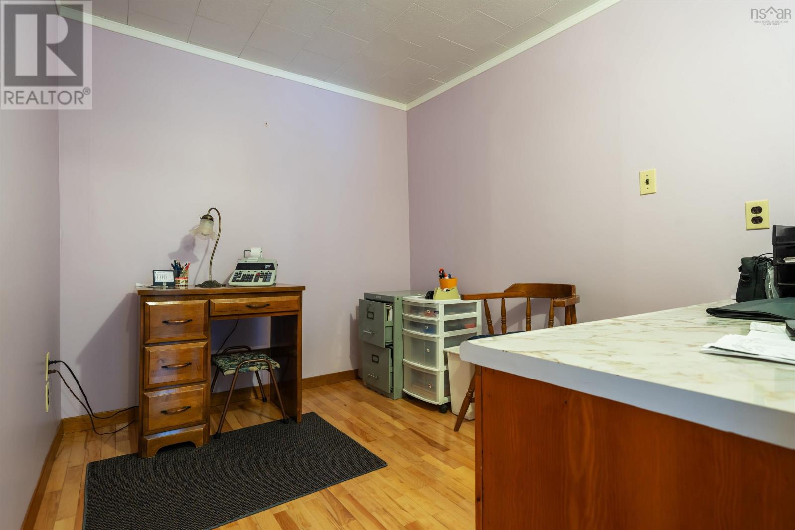 Property 31 of 49 of 417 MacKenzie Road