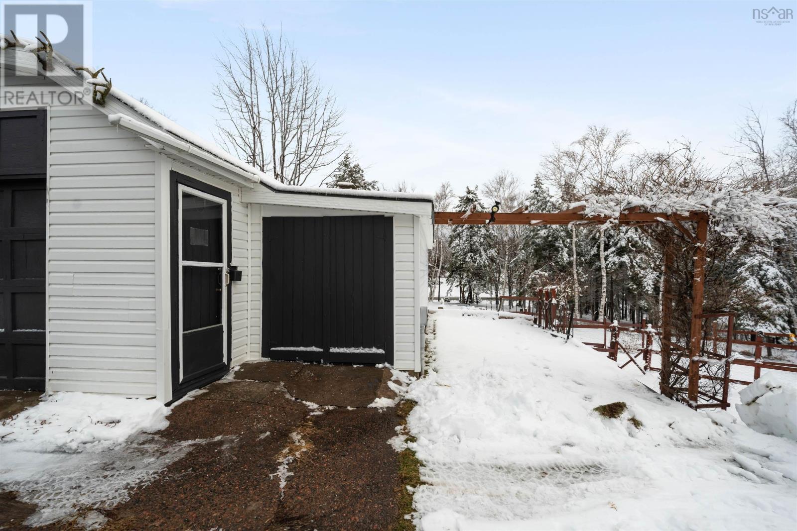 Property 43 of 49 of 417 MacKenzie Road