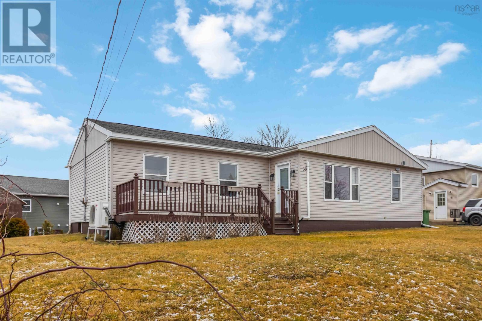 Property photo of 30 Woodcrest Avenue