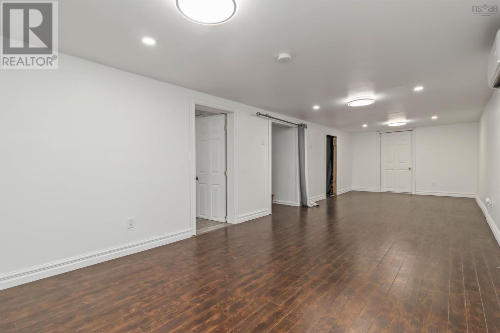 Property 35 of 45 of 30 Woodcrest Avenue