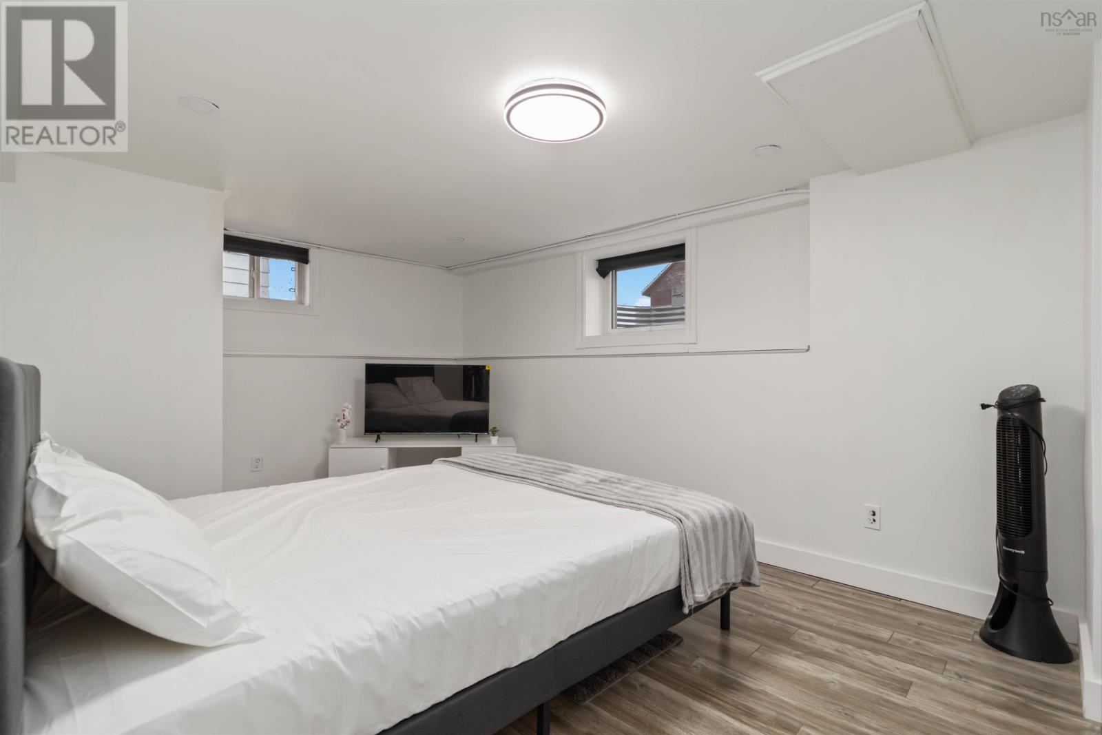 Property 37 of 45 of 30 Woodcrest Avenue