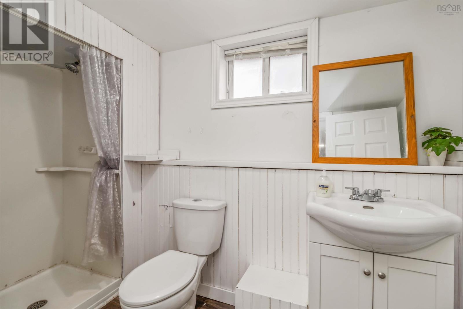 Property 39 of 45 of 30 Woodcrest Avenue