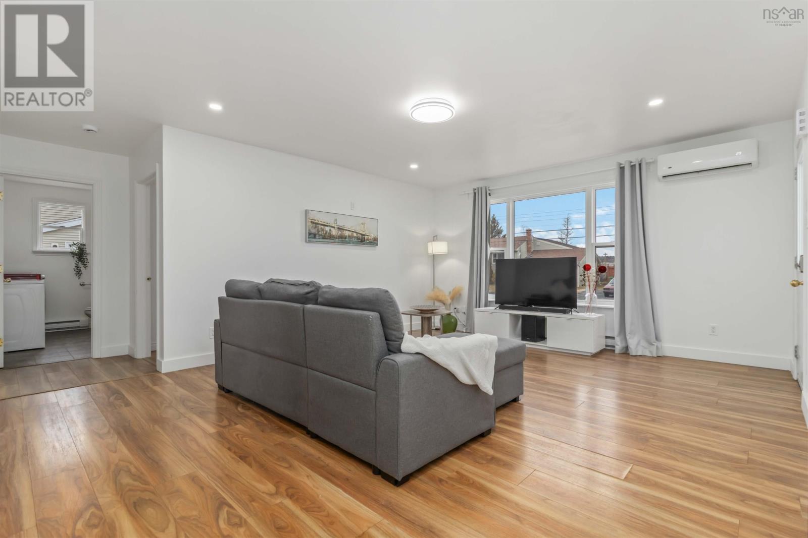 Property 6 of 45 of 30 Woodcrest Avenue