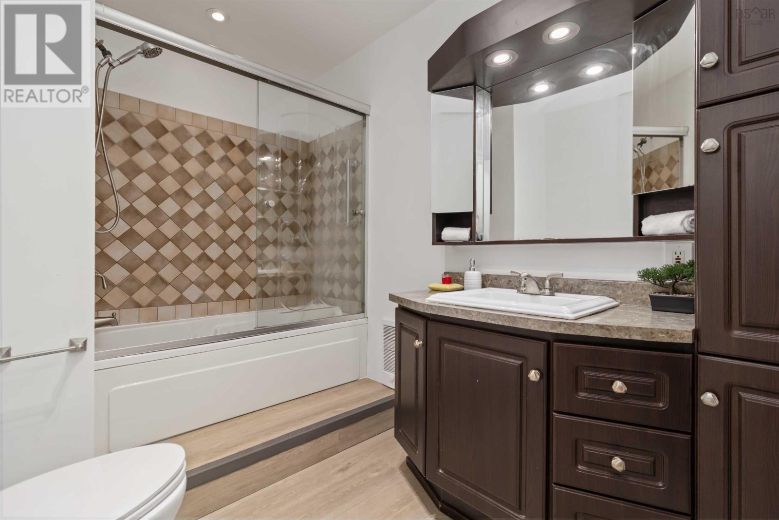 Property 28 of 45 of 30 Woodcrest Avenue