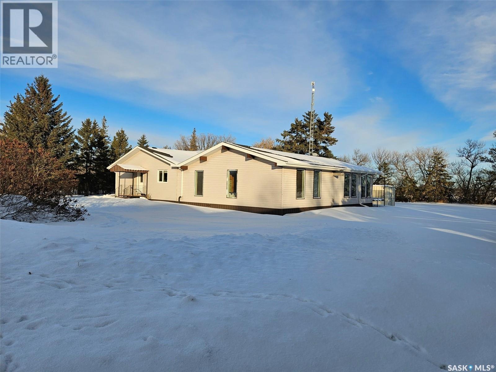 Couture Home Quarter & Acreage — photo 30