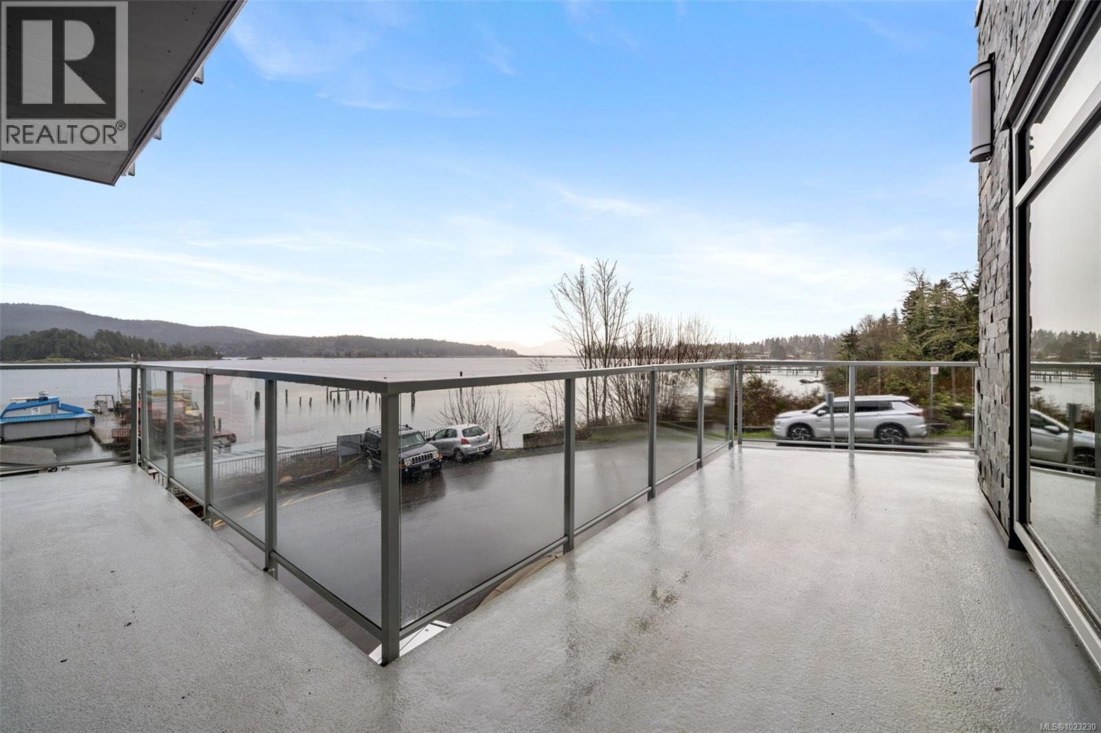 101 1820 Maple Avenue South, Sooke