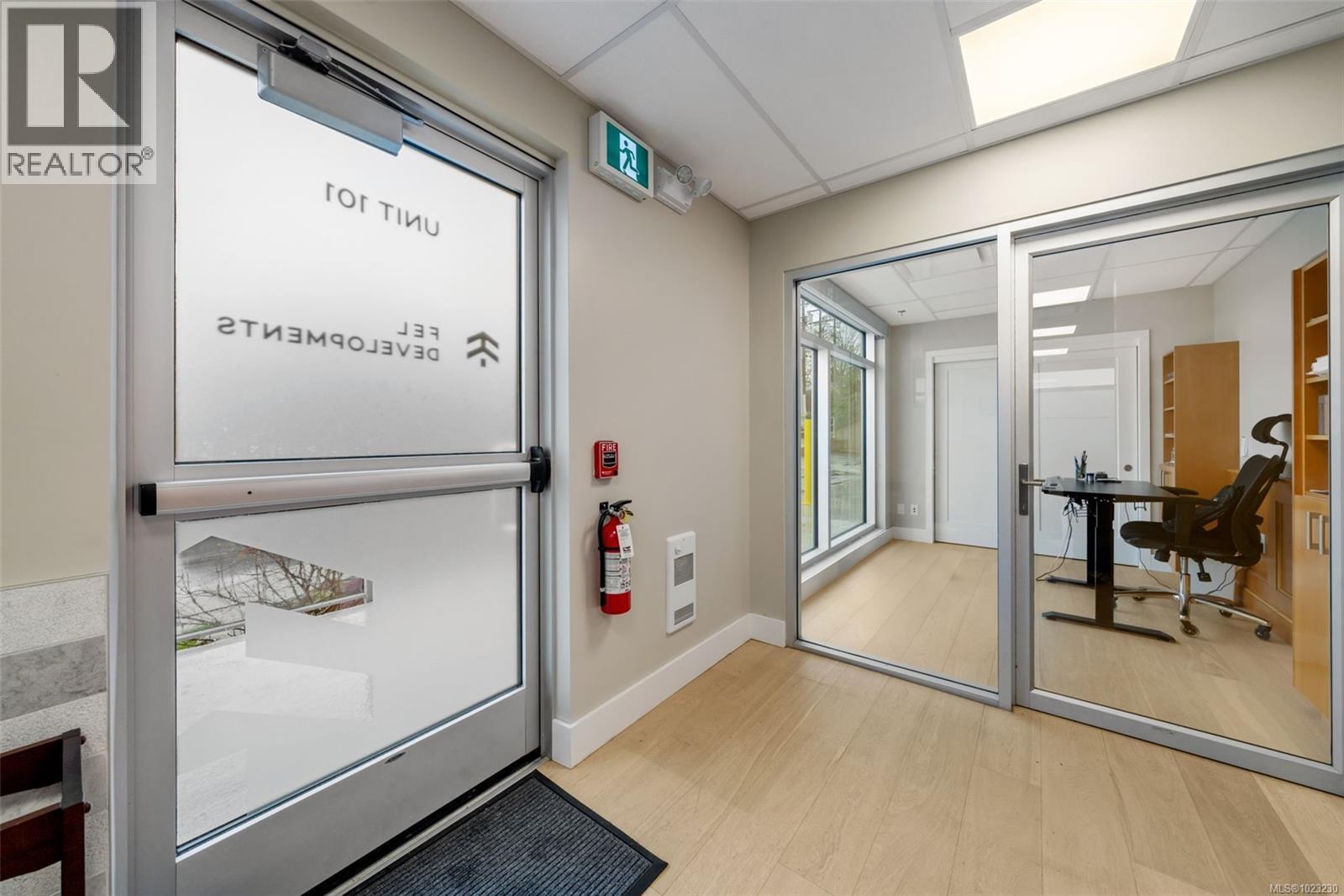 101 1820 Maple Avenue South, Sooke