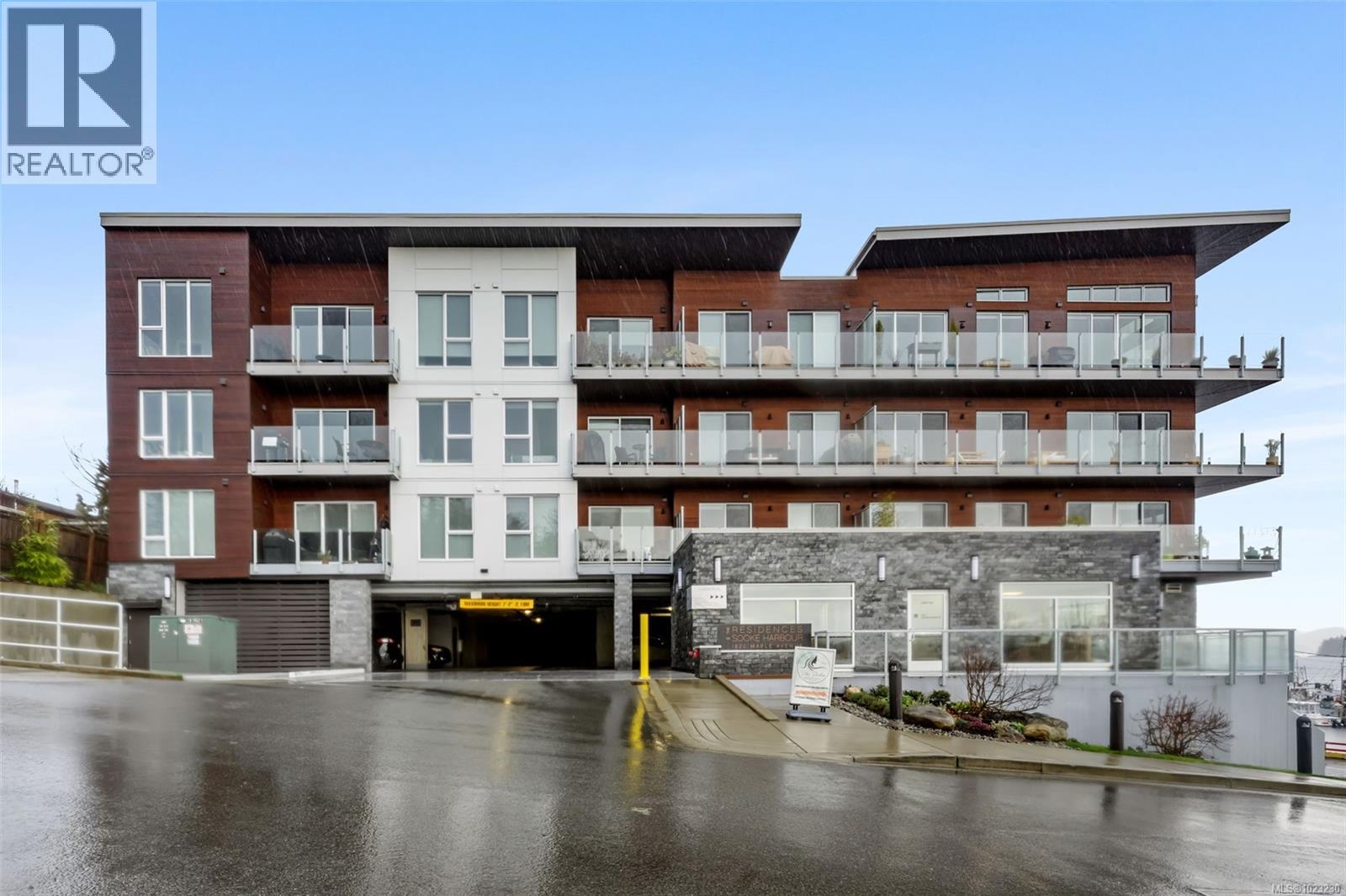 101 1820 Maple Avenue South, Sooke