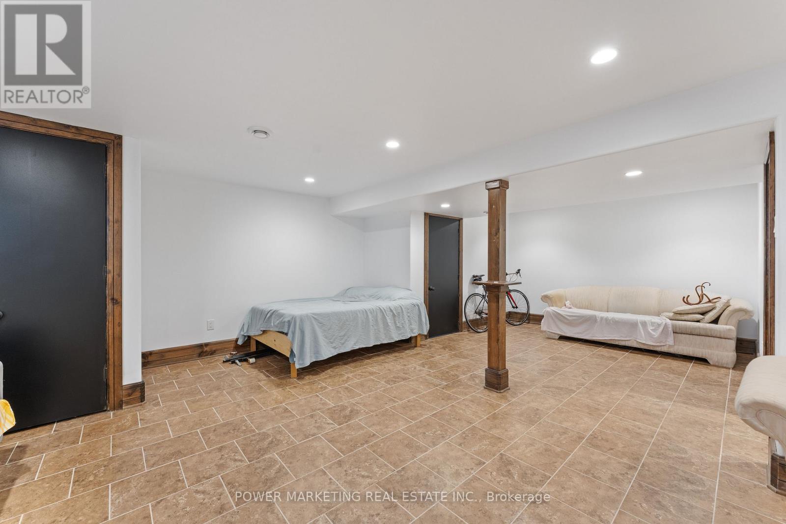 6030 BANK STREET — photo 20