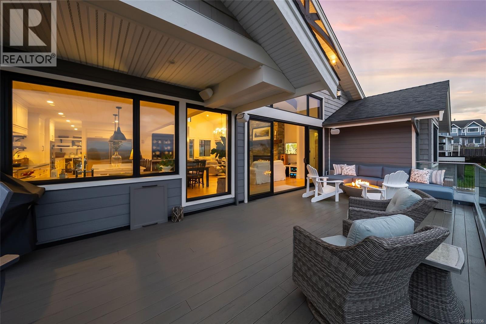 754 Nelson Rd, Campbell River