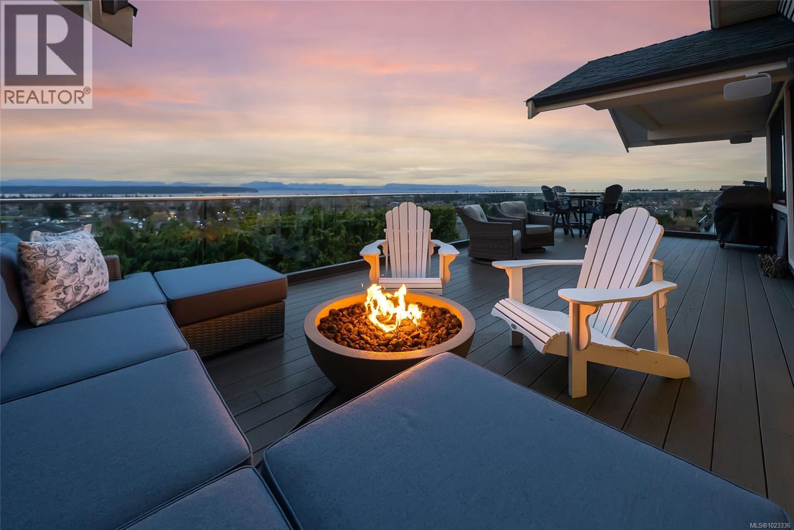 754 Nelson Rd, Campbell River