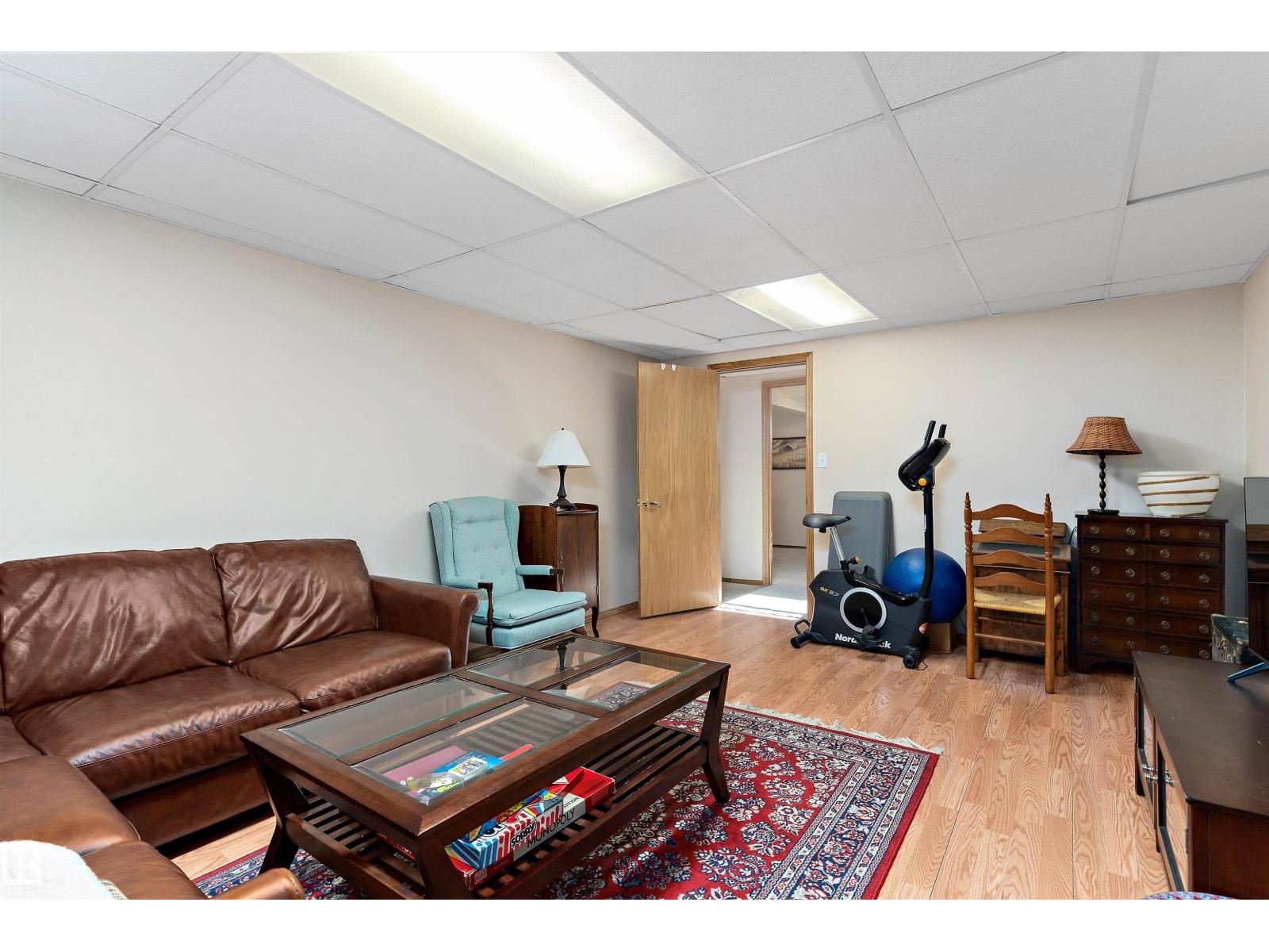 108 Ironwood PL NW, Edmonton