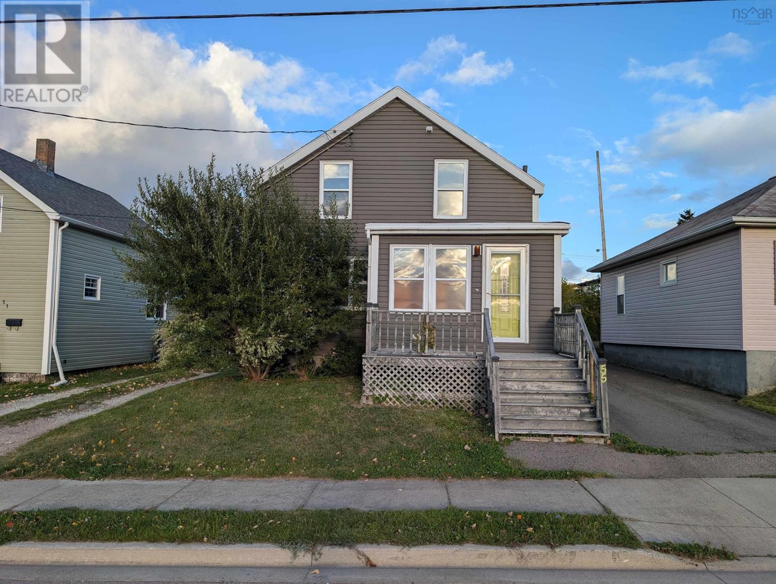 Property 3 of 22 of 55 Willow Street