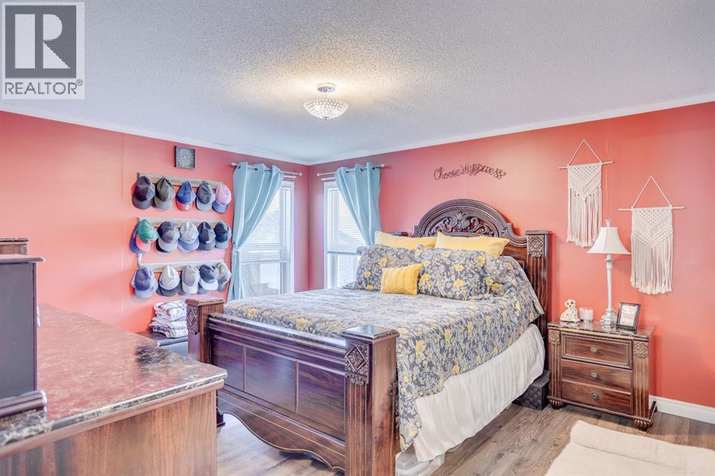 157 Elm Street, Fort McMurray