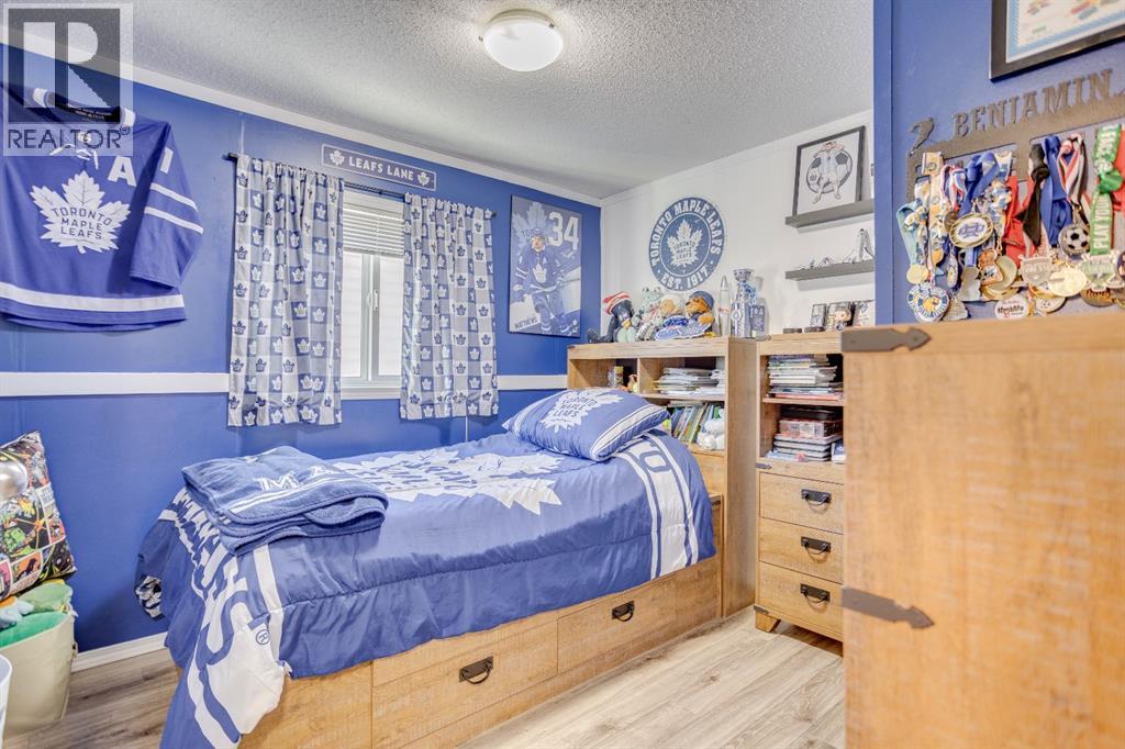 157 Elm Street, Fort McMurray