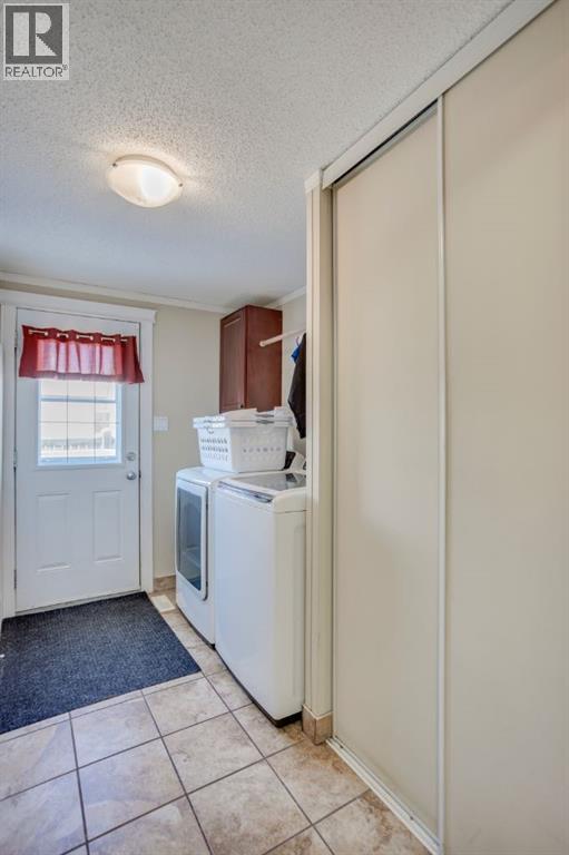 157 Elm Street, Fort McMurray