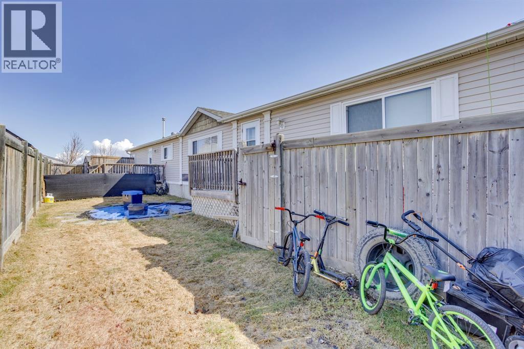 157 Elm Street, Fort McMurray