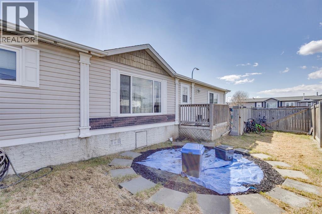157 Elm Street, Fort McMurray