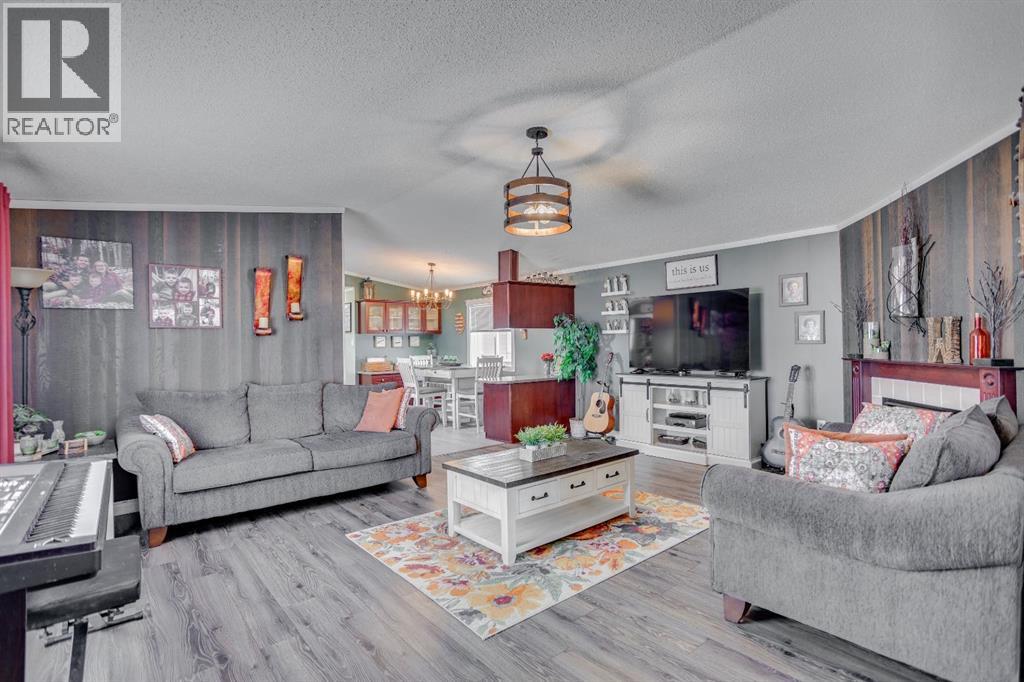 157 Elm Street, Fort McMurray