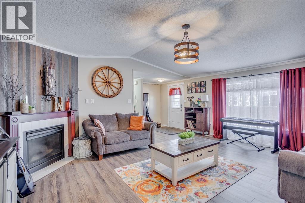 157 Elm Street, Fort McMurray