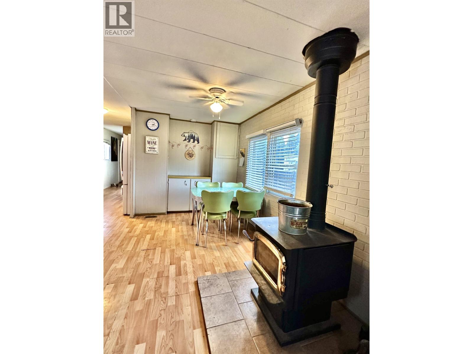 1089 14TH AVENUE, Valemount