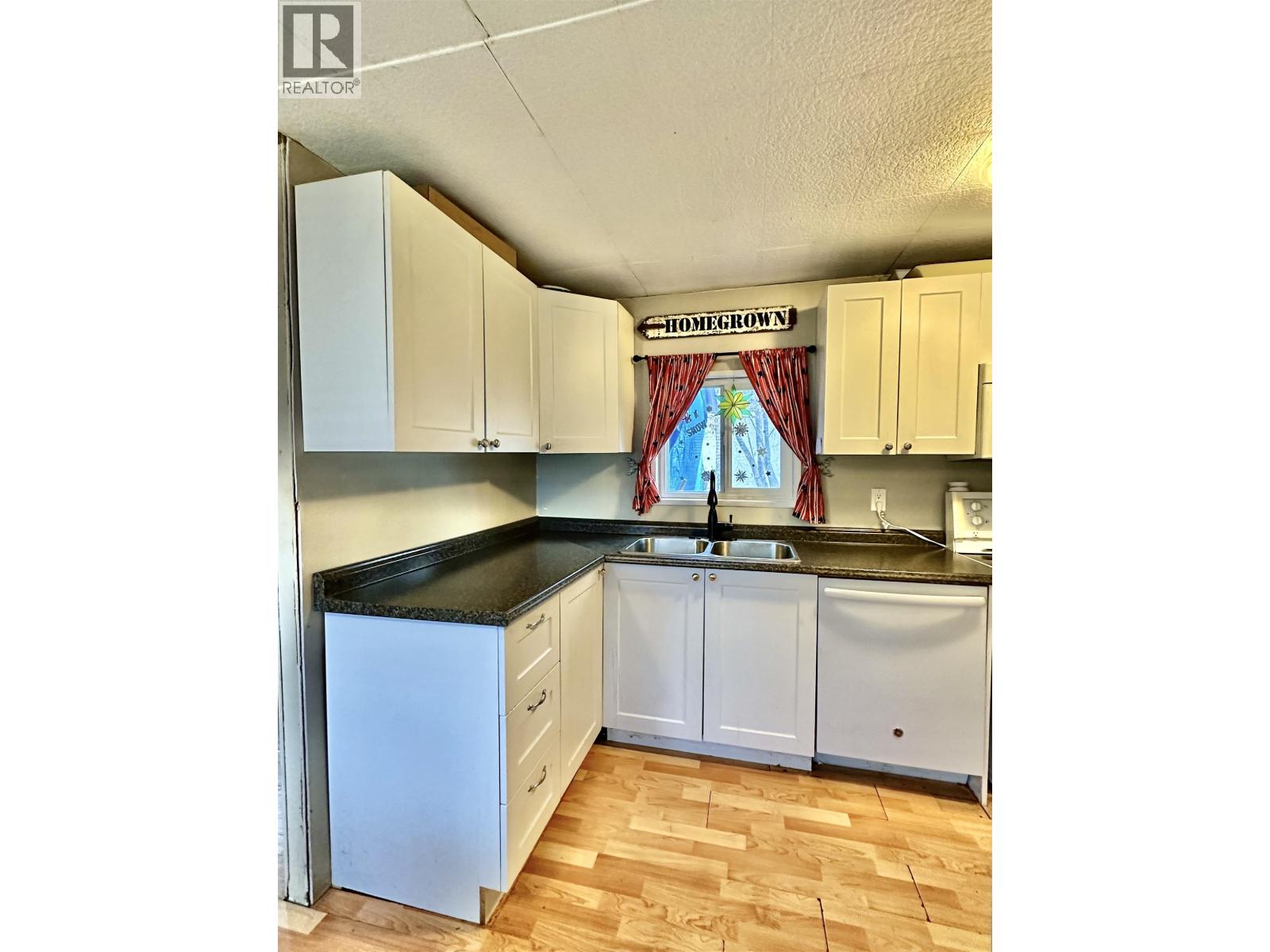 1089 14TH AVENUE, Valemount