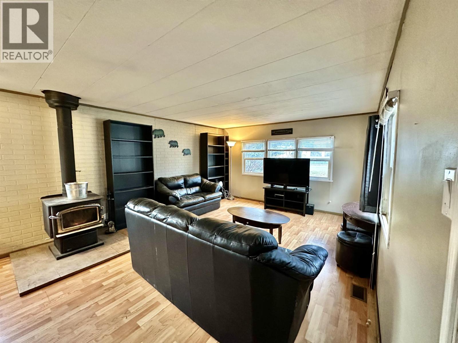 1089 14TH AVENUE, Valemount