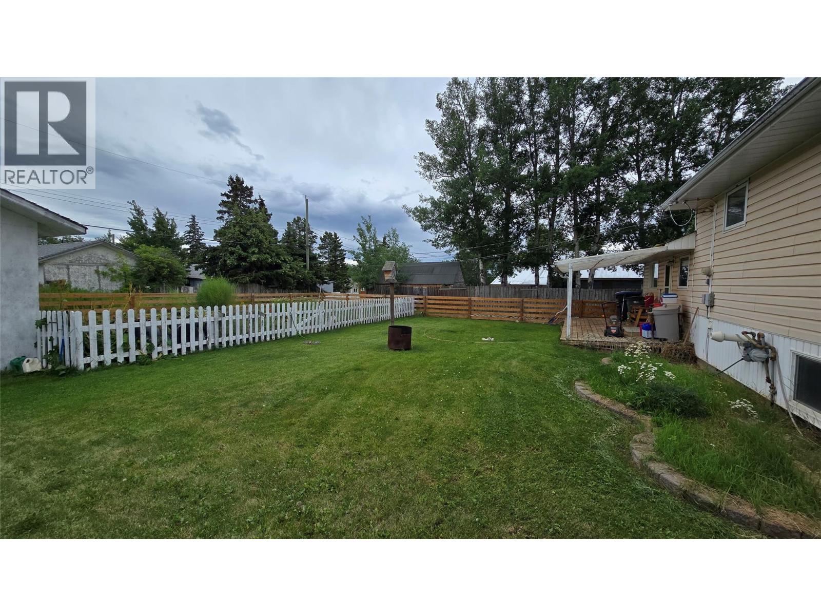 9016 Lyman Drive, Dawson Creek
