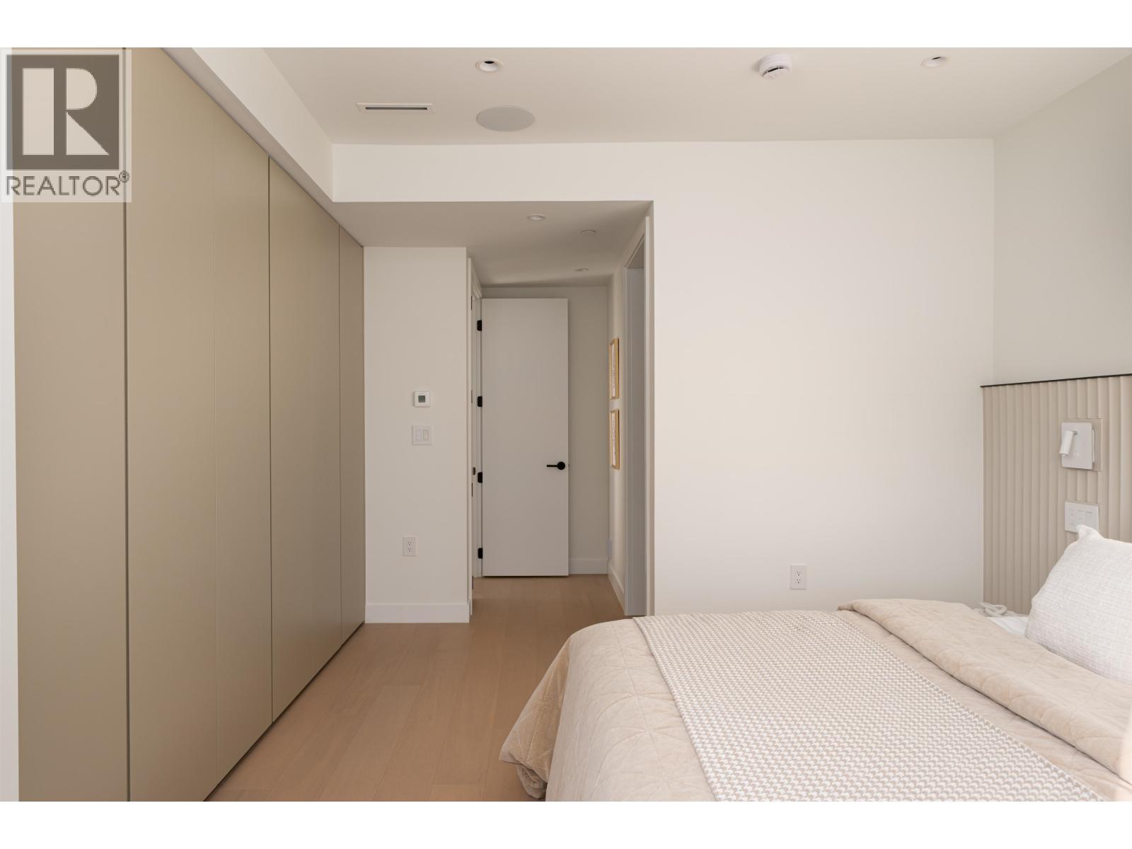 2 4018 W 21ST AVENUE, Vancouver