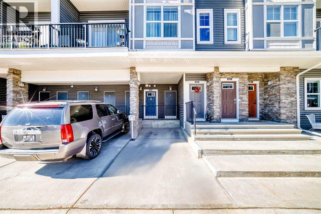 250 Fireside View, Cochrane