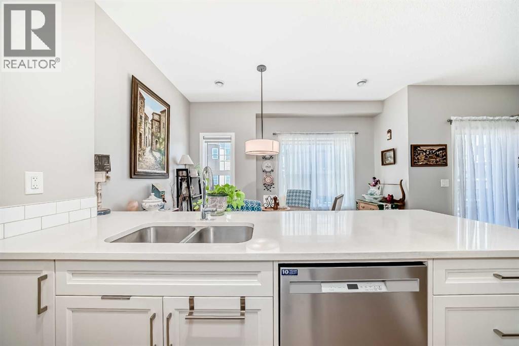 250 Fireside View, Cochrane