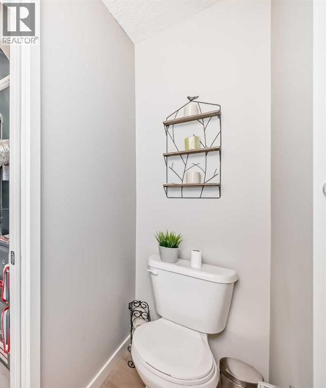 250 Fireside View, Cochrane