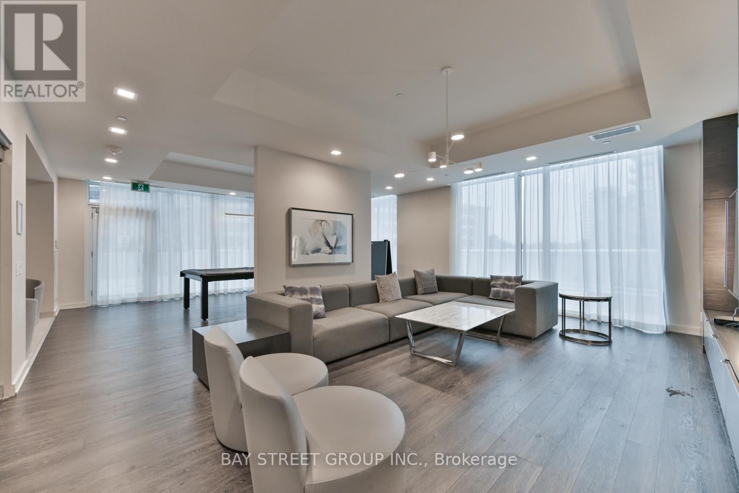 #LPH04 5180 YONGE STREET - 26