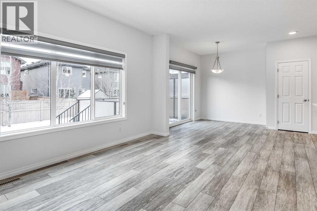 40 Sundown Avenue, Cochrane