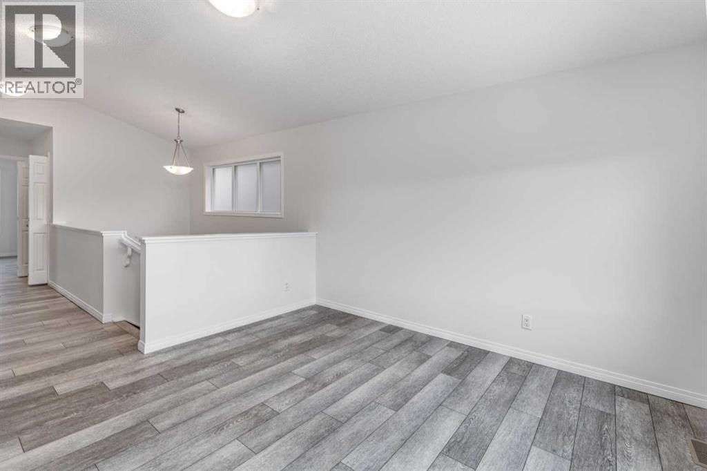 40 Sundown Avenue, Cochrane