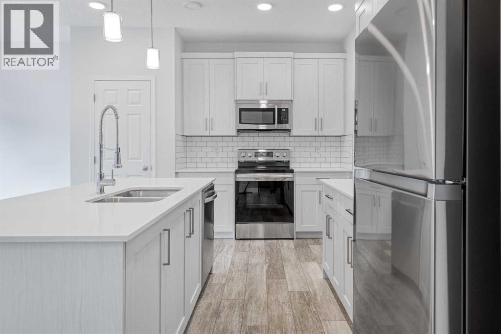 40 Sundown Avenue, Cochrane