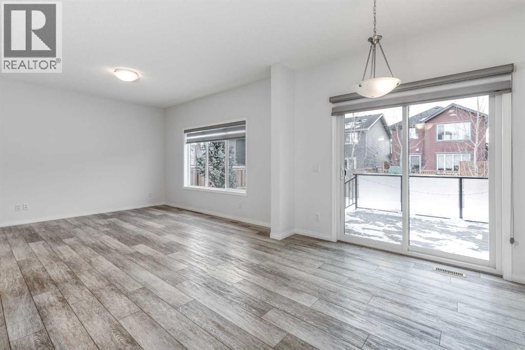 40 Sundown Avenue, Cochrane