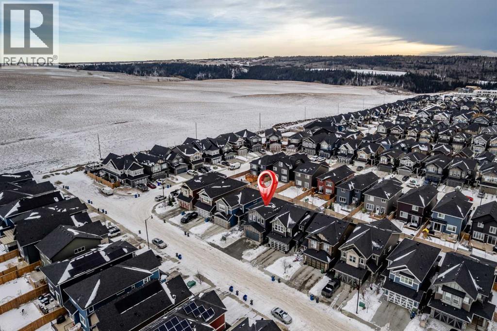 40 Sundown Avenue, Cochrane