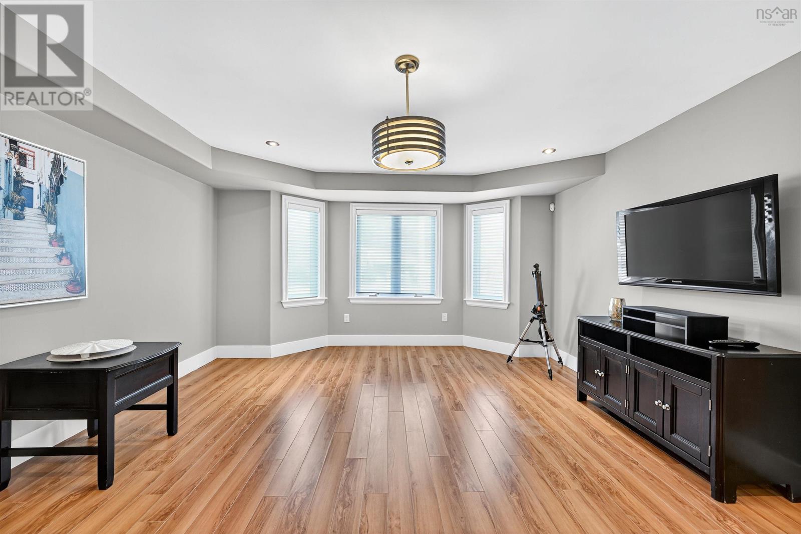 Property 45 of 49 of 42 Canso Drive