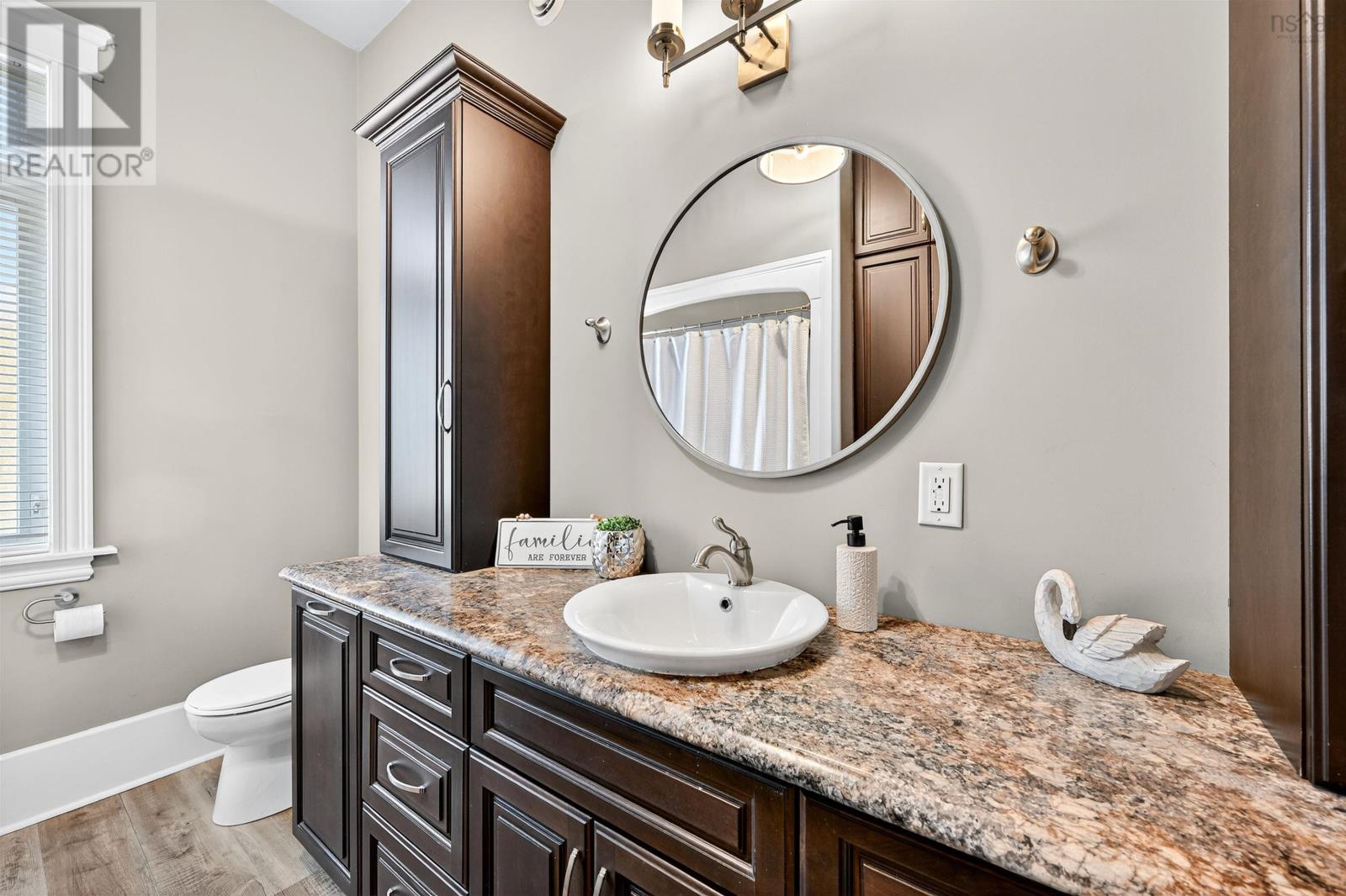 Property 40 of 49 of 42 Canso Drive