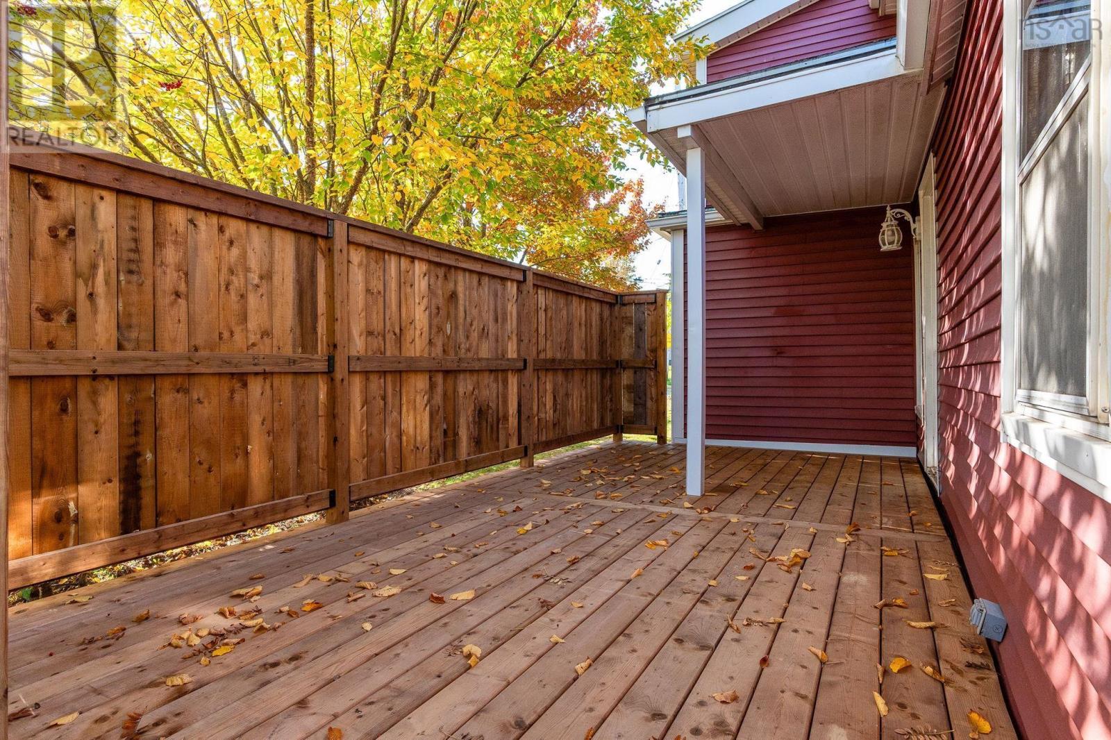 Property 35 of 39 of 503 Robie Street