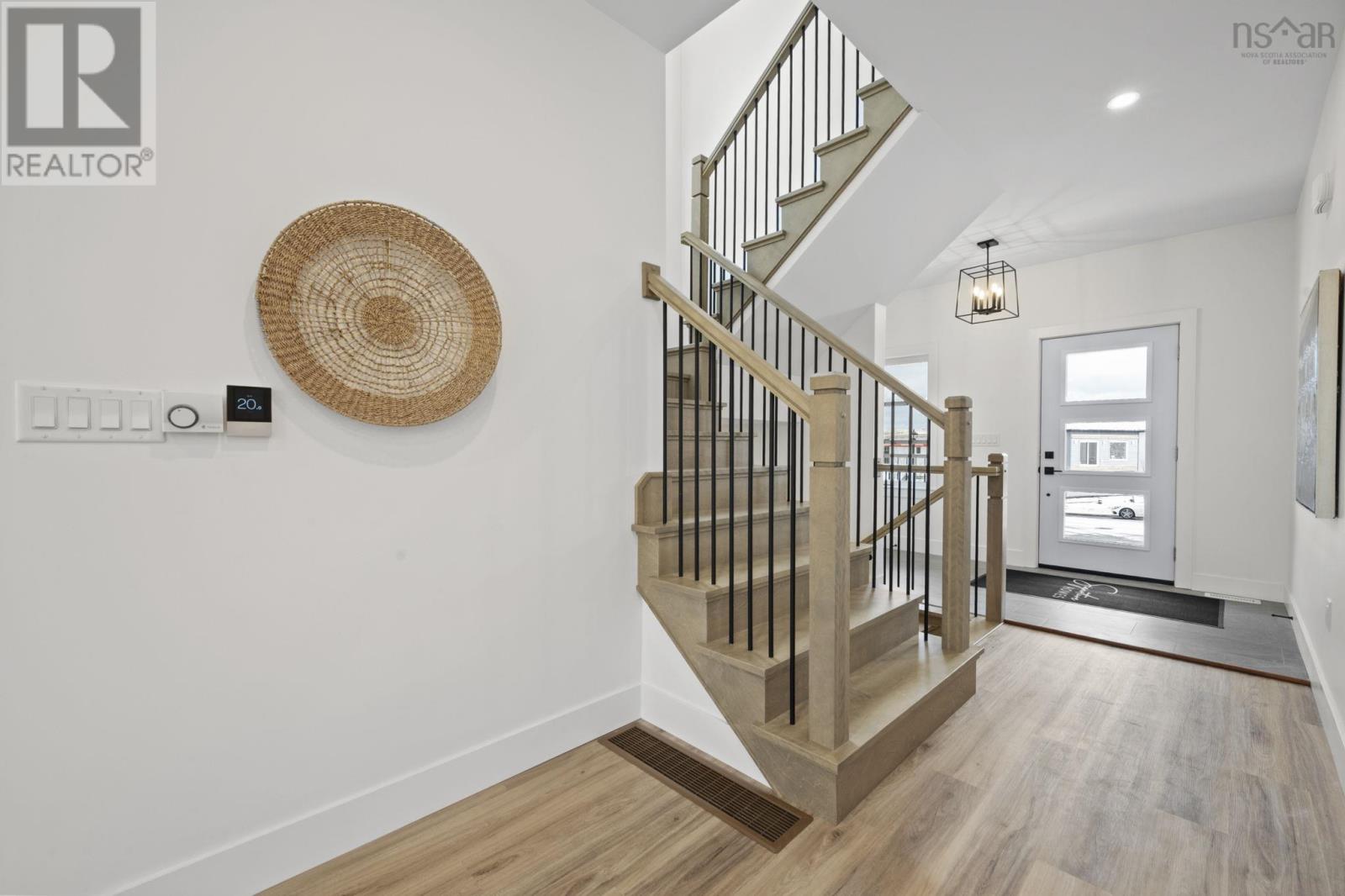 Property 2 of 49 of 14 Wanders Way