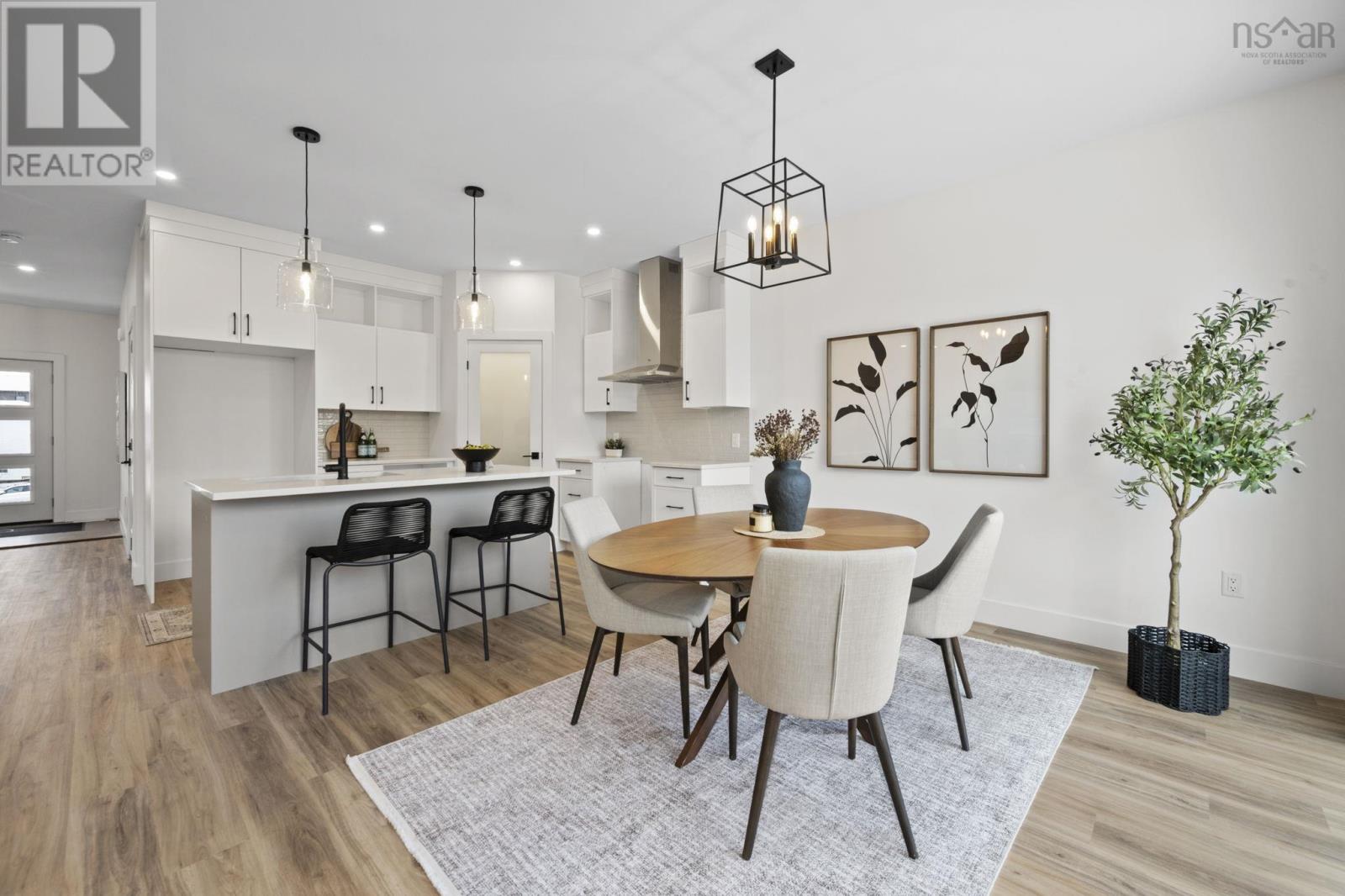 Property 21 of 49 of 14 Wanders Way