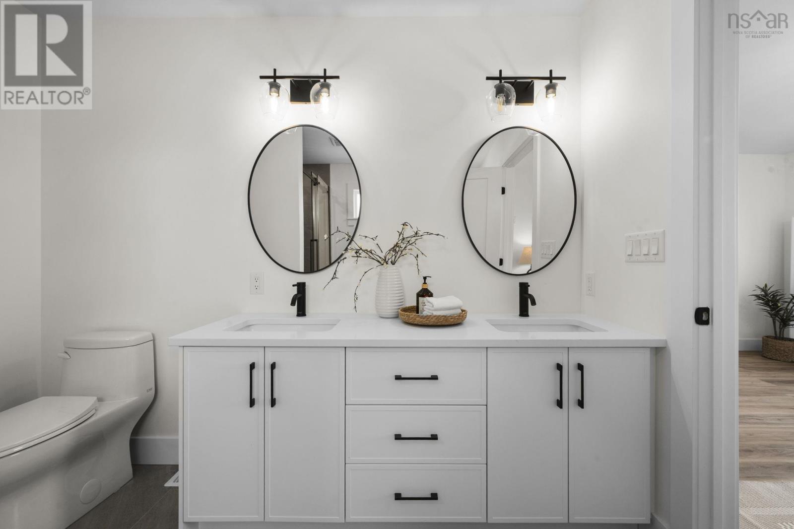 Property 30 of 49 of 14 Wanders Way