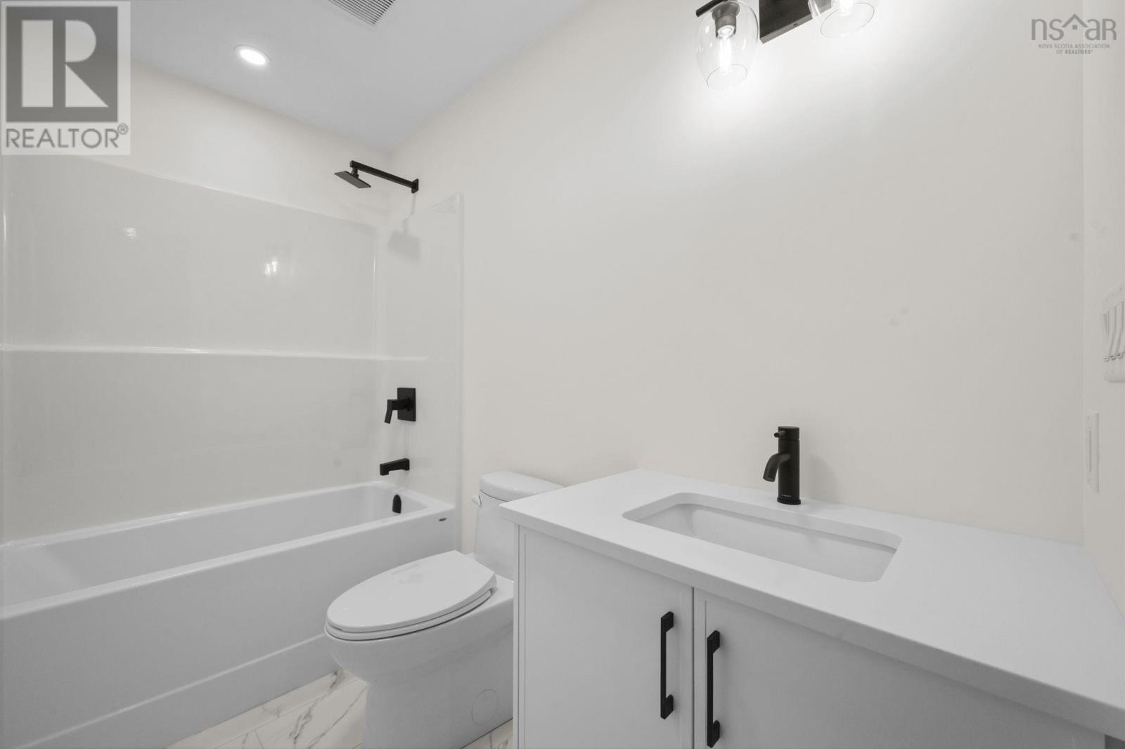 Property 38 of 49 of 14 Wanders Way